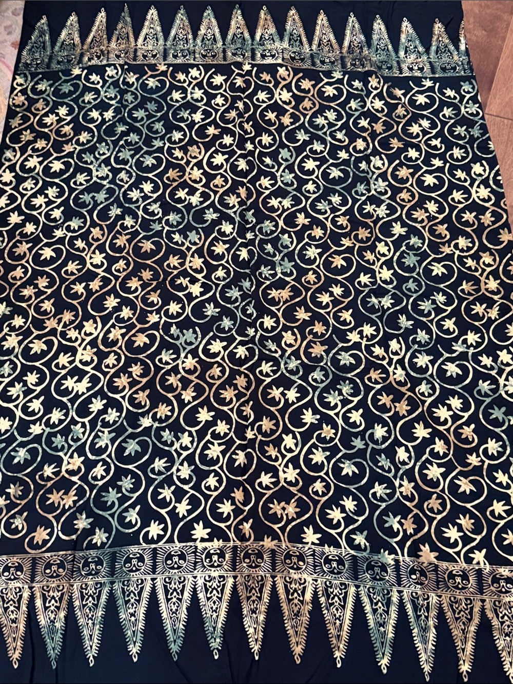 Black and Gold Embroidered Women's Sarong